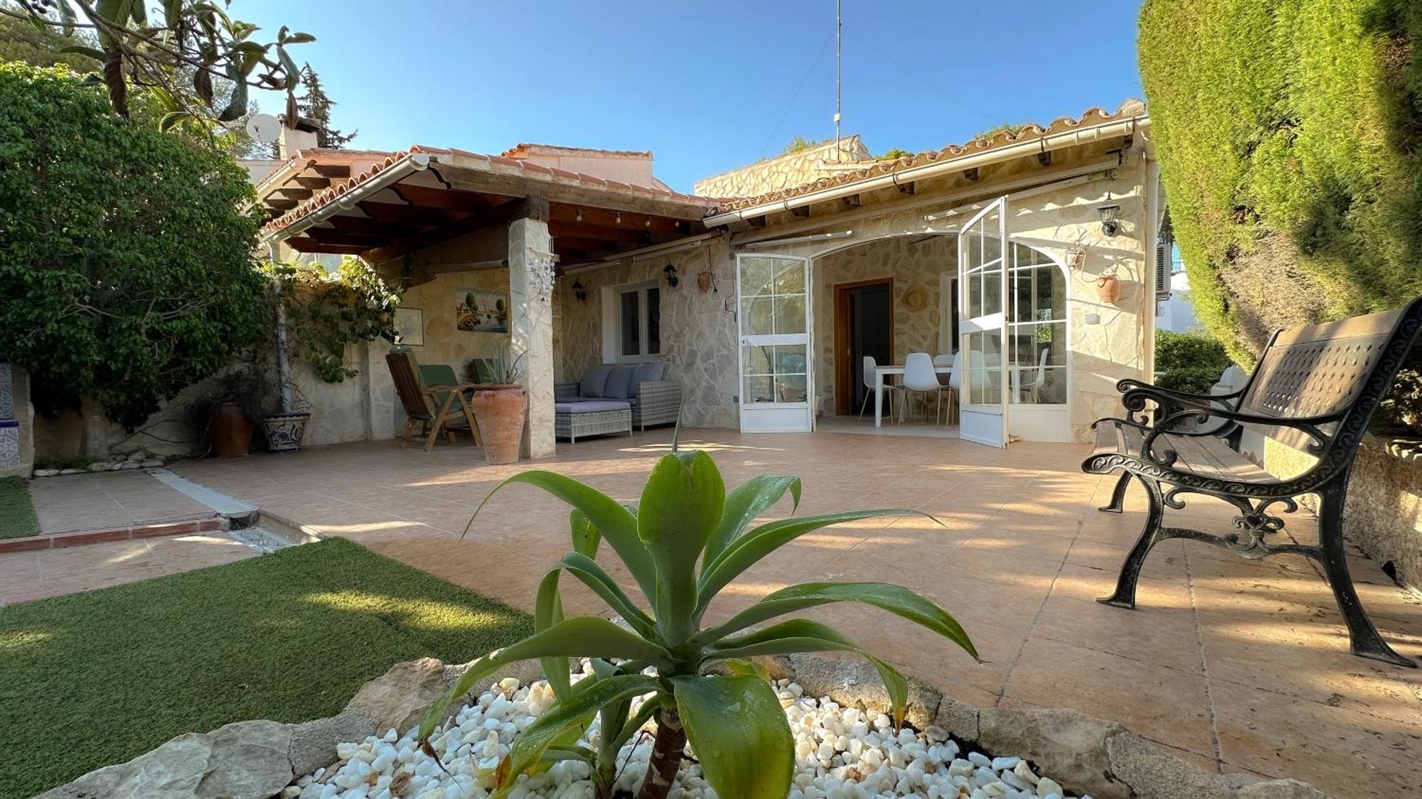 Hébergement de vacances Casa Palmerita A 7 Minutos Andando De Playa De Aguas Cristalinas Teulada